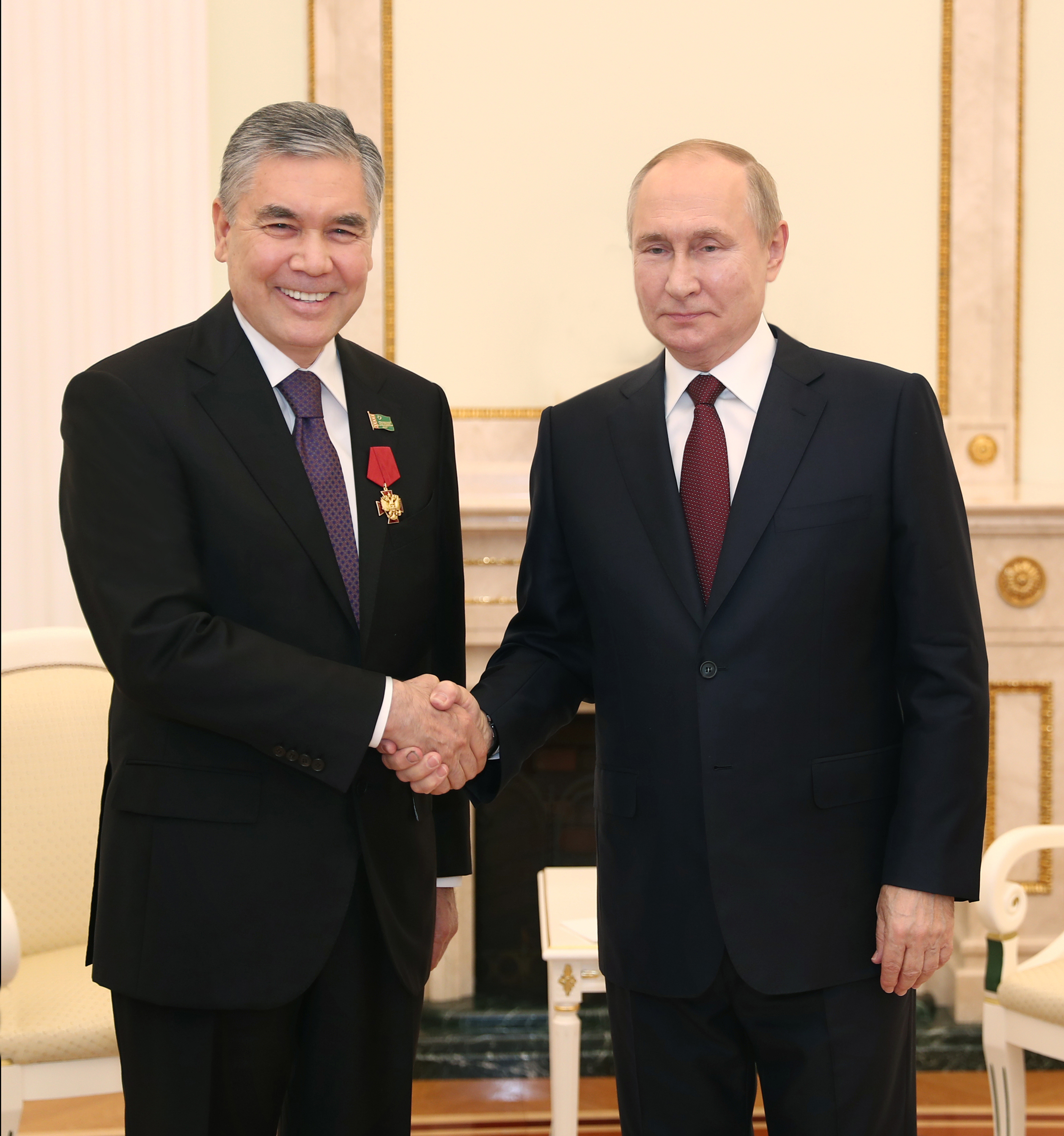 Türkmenistanyň Milli Geňeşiniň Halk Maslahatynyň Başlygyna Russiýanyň ýokary döwlet sylagy gowşuryldy